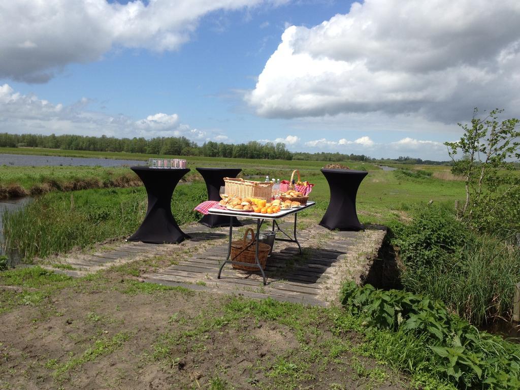 De Dames Van De Jonge Hotel Restaurant Giethoorn Kültér fotó