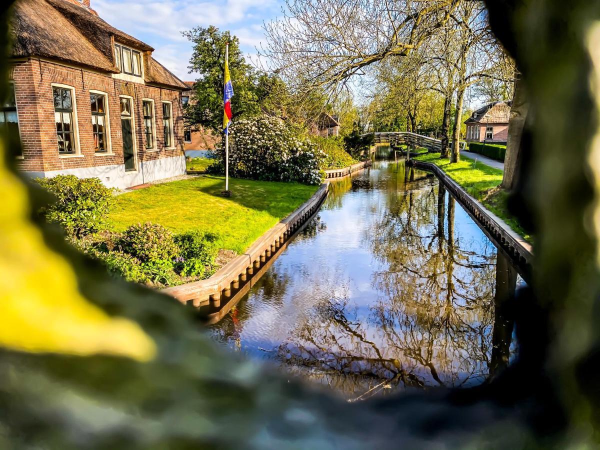 De Dames Van De Jonge Hotel Restaurant Giethoorn Kültér fotó